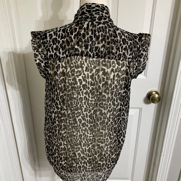 French Connection S/6 Light Weight Top with Tie at Neckline - Picture 5 of 10